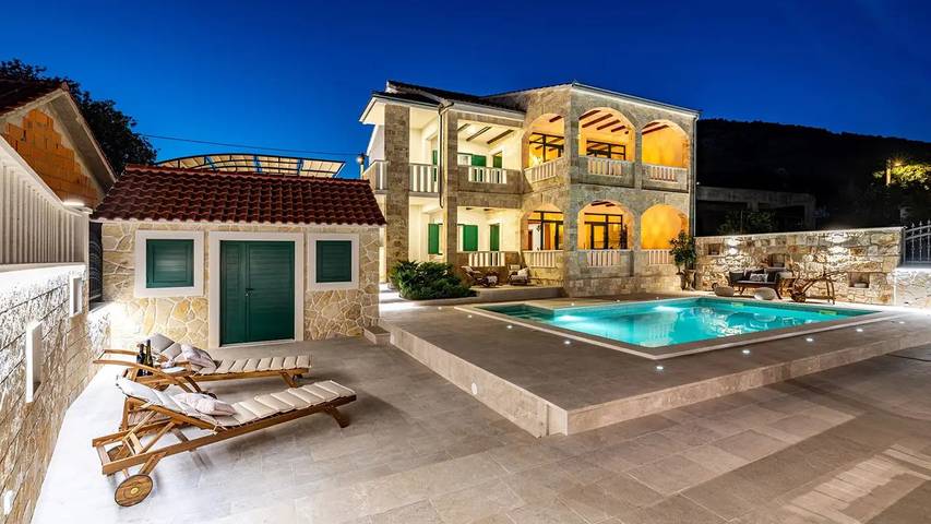Villa mit pool für 8 Personen, mit Garten und Pool sowie Sauna und Balkon in Marina - 4