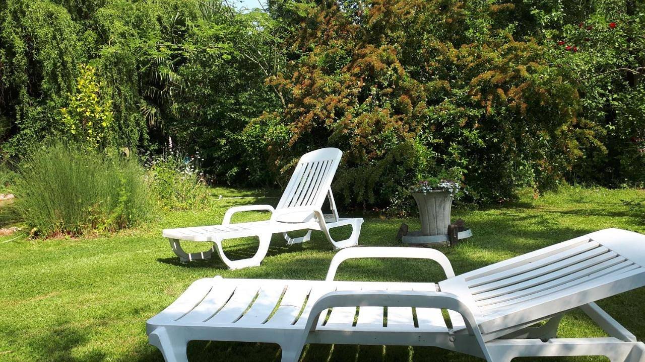 Suite with Garden View in Viozan, Gers
