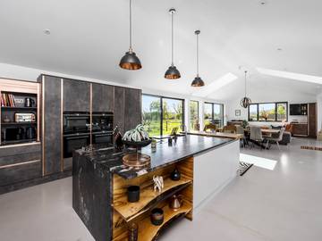 Glamping for 10 People in East Chiltington, East Sussex, Photo 3