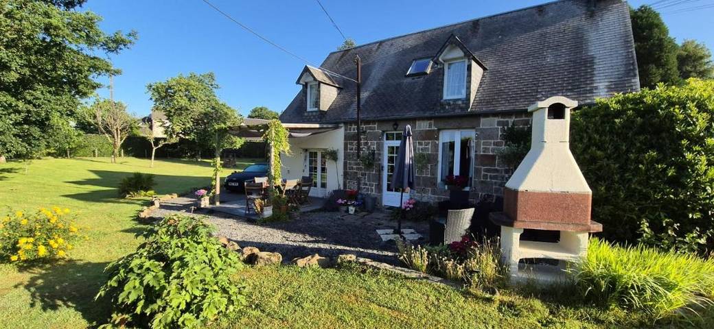 Location de vacances pour 5 personnes, avec piscine ainsi que jardin et vue, adapté aux familles dans Noues de Sienne - 2
