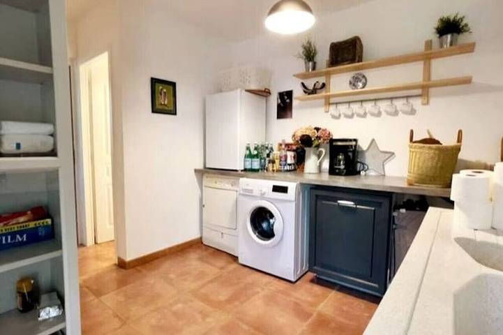 Gîte pour 10 personnes, avec jardin et jacuzzi à Saint-Vivien-de-Monségur - 2