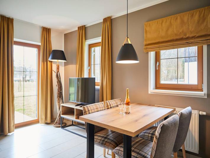 Ferienwohnung für 4 Personen, mit Balkon und Terrasse sowie Garten und Pool im Salzkammergut - 4
