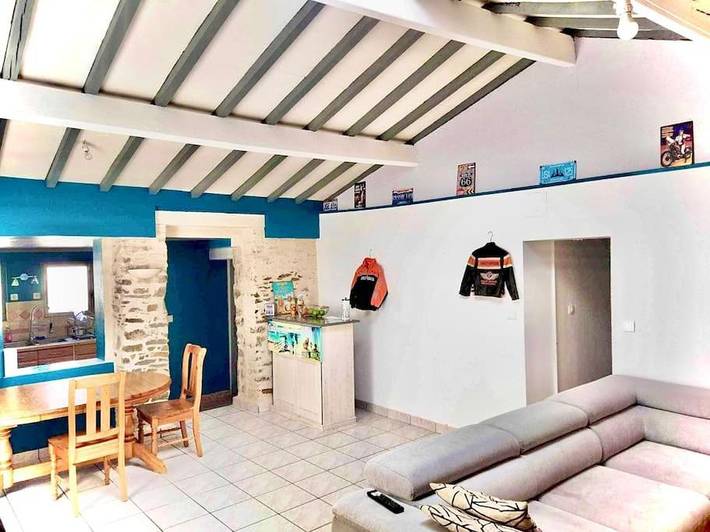 Gîte pour 7 personnes, avec Terrasse et Jardin dans La Planche