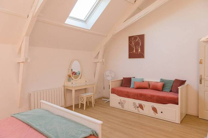 Location de vacances pour 15 personnes, avec terrasse ainsi que jacuzzi et jardin à Campbon - 3