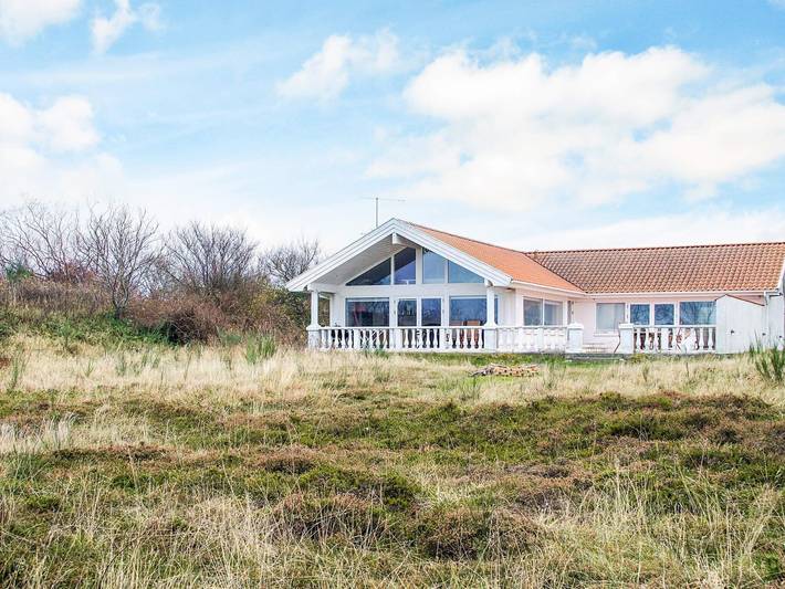 Ferienhaus für 12 Personen, mit Terrasse und Sauna in Sjællands Odde