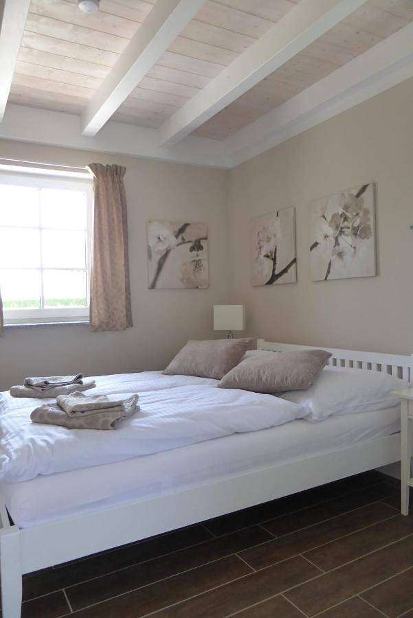 Four-Bedroom House in Teßmannsdorf, Salzhaff