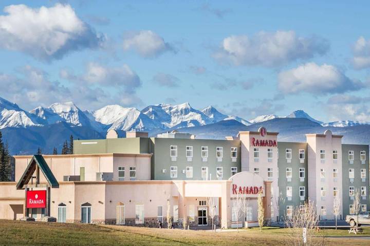 Hôtel pour 4 personnes, avec piscine