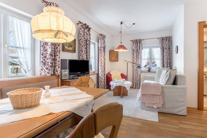 Ferienwohnung für 4 Personen, mit Balkon in Bayrischzell - 2