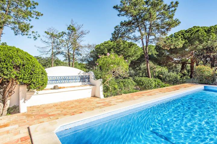 Ferienhaus für 8 Personen, mit Pool und Garten sowie Balkon in Lagoa - 2