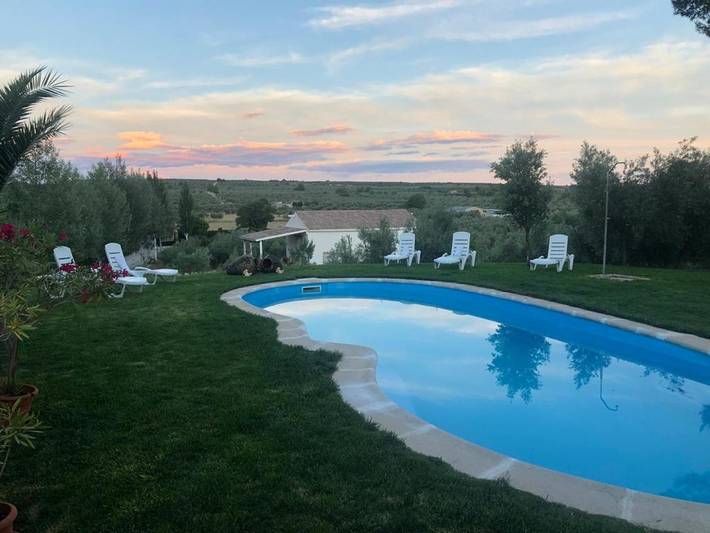 Apartamento para 8 personas, con terraza y piscina en Comarca de Baza