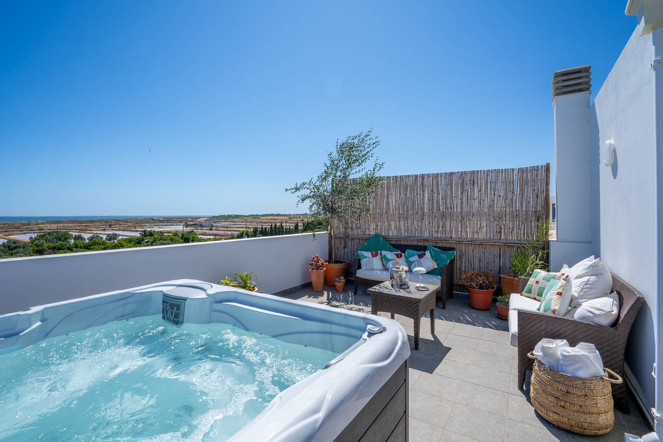 Ria House by The Beach in Moncarapacho e Fuseta, Ria Formosa