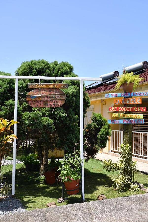 Gîte pour 2 personnes, avec vue et jardin à Le Morne-Rouge - 3