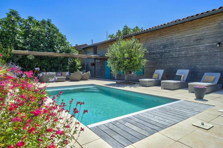 Chambre d’hôte pour 2 personnes, avec jardin et piscine