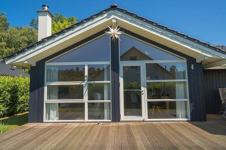 Ferienhaus für 6 Personen, mit Terrasse und Garten sowie Sauna und Whirlpool am Dümmer See (Mecklenburg-Vorpommern) - 2