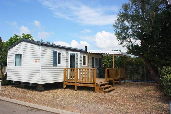 Appartement de vacances pour 6 personnes, avec vue ainsi que piscine et jardin, animaux acceptés