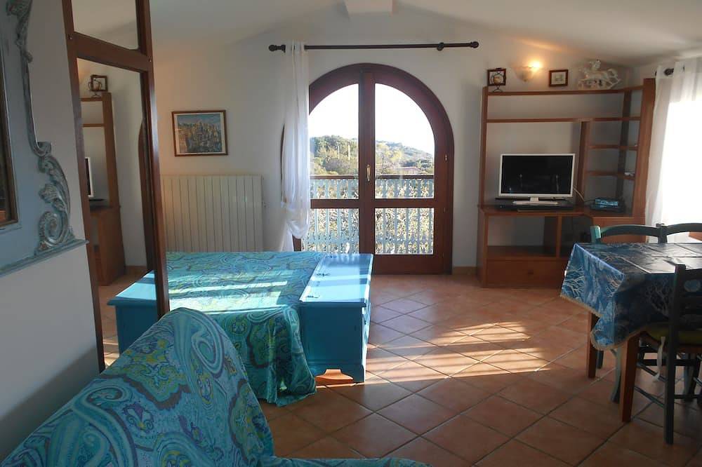 Ganze Wohnung, Elba Island Splendid Villa Mit Panorama, Terrasse, Wifi Und Klimaanlage in Madonna delle Grazie, Capoliveri
