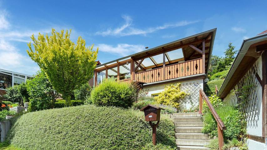 Bungalow für 2 Personen, mit Terrasse und Garten - 1