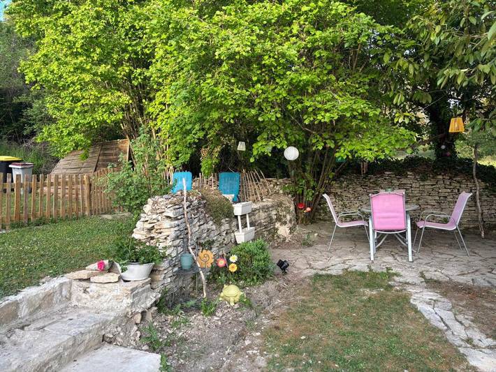 Location de vacances pour 2 personnes, avec jardin et terrasse à Tanlay - 4