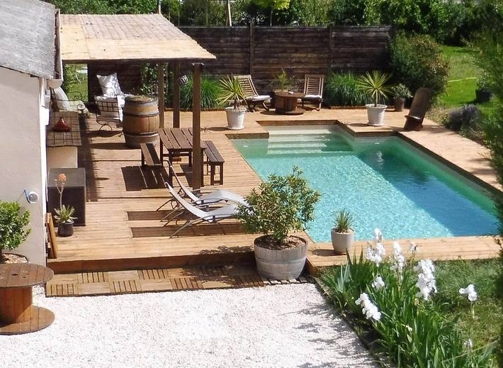 Chambre d’hôte pour 2 personnes, avec jardin et piscine