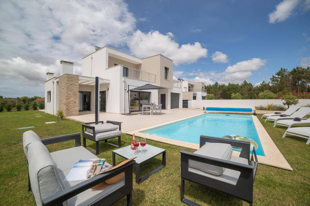 Three-Bedroom House in Nadadouro, Leiria District