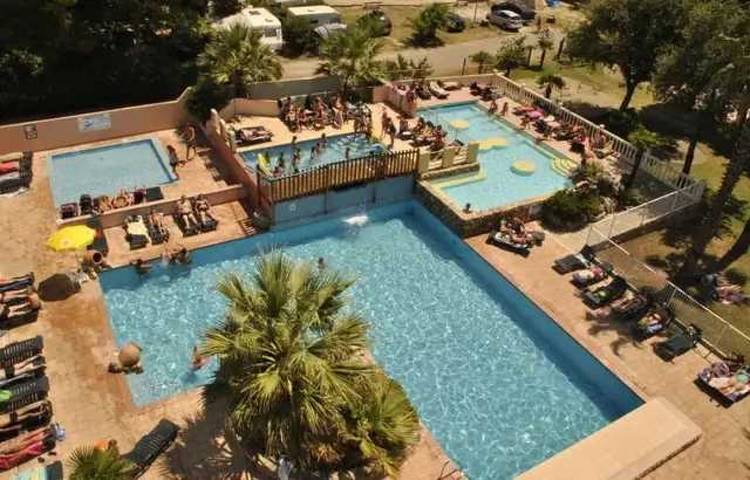 Camping für 4 Personen, mit Pool in Céret und Umgebung
