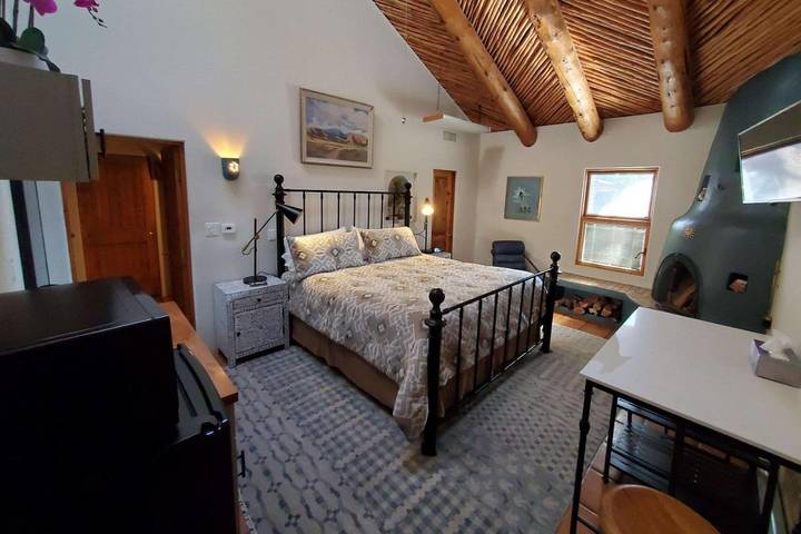 Apartamento para 2 personas, con jacuzzi y jardín en Albuquerque