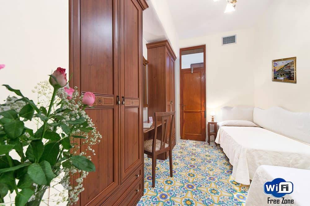 Ganze Wohnung, Villa Costanzo Strand 10 Meter kostenloses Wi-Fi in Positano, Sorrento Coast