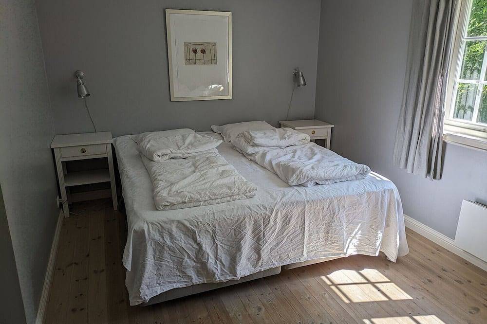 Flott hus ved sjøen Kristansand Aagerøya båt egen brygge Flotte fiskeforhold in Lillesand