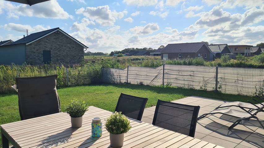 Ferienhaus für 4 Personen, mit Terrasse und Garten in Jade - 3