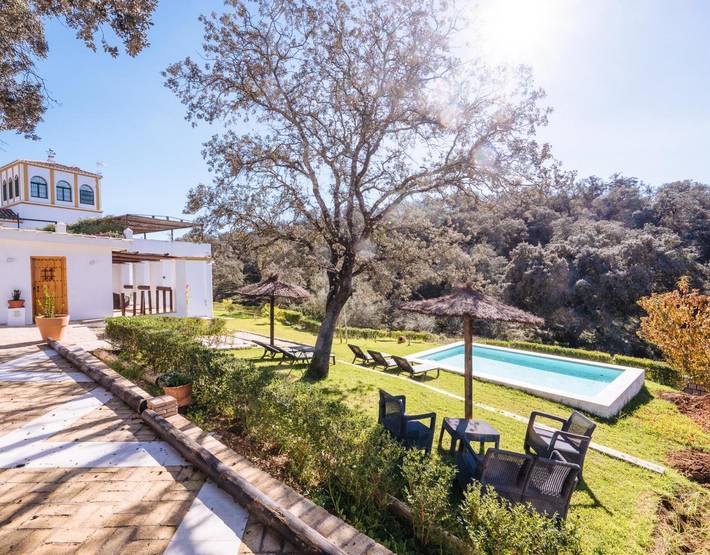 Casa rural para 20 personas, con piscina para niños y jardín, Se admiten mascotas en Provincia de Sevilla - 2