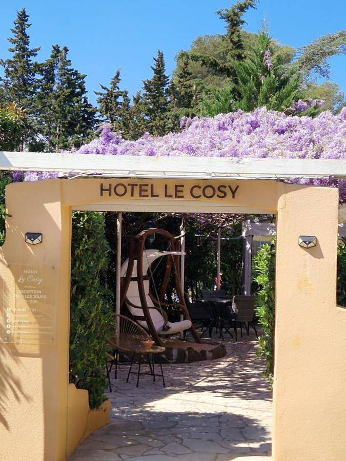 Le Cosy in Saint-Aygulf, Fréjus