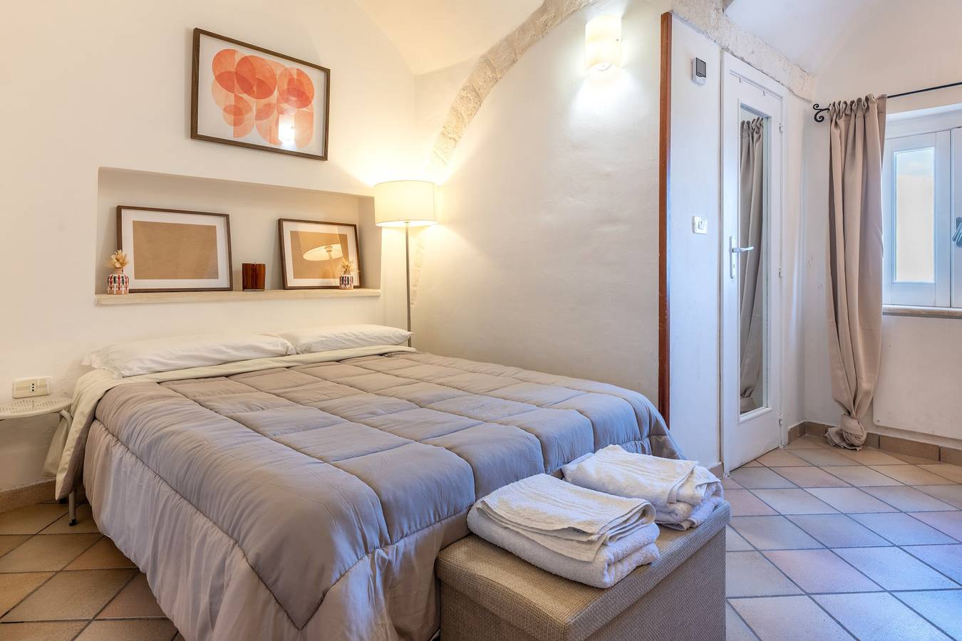 Appartement entier, Appartement « Dimora La Piana » avec vue sur la mer et Wi-Fi in Ostuni, Salento