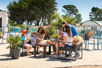 Camping für 4 Personen in Plouhinec (Morbihan), Lorient und Umgebung, Bild 3