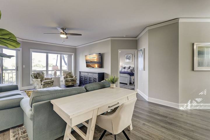 Holiday apartment for 8 people, with balcony and pool as well as hot tub - 1