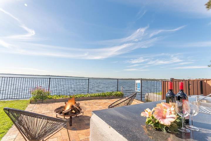 Holiday home for 14 people, with garden in Central Coast (NSW)