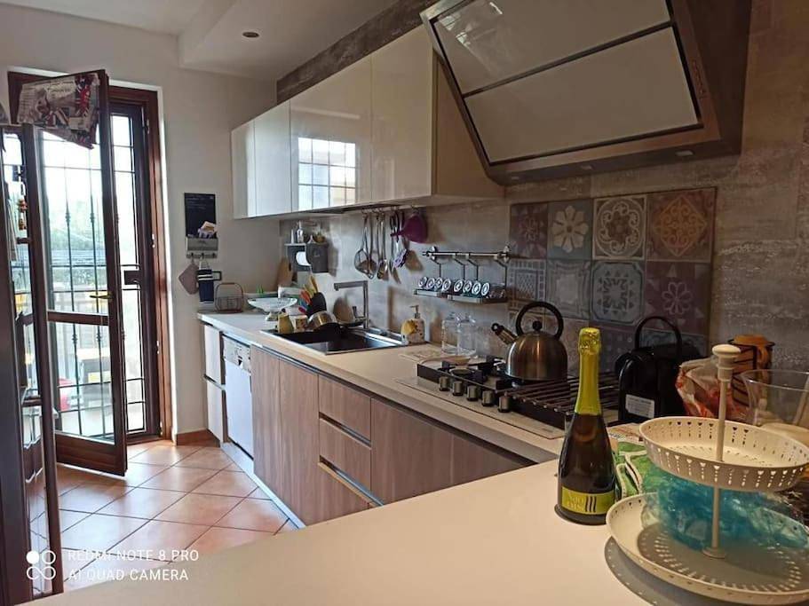Appartamento intero, Casa Cecilia(Villino da 2 a 8 persone) in Ladispoli, Provincia di Roma