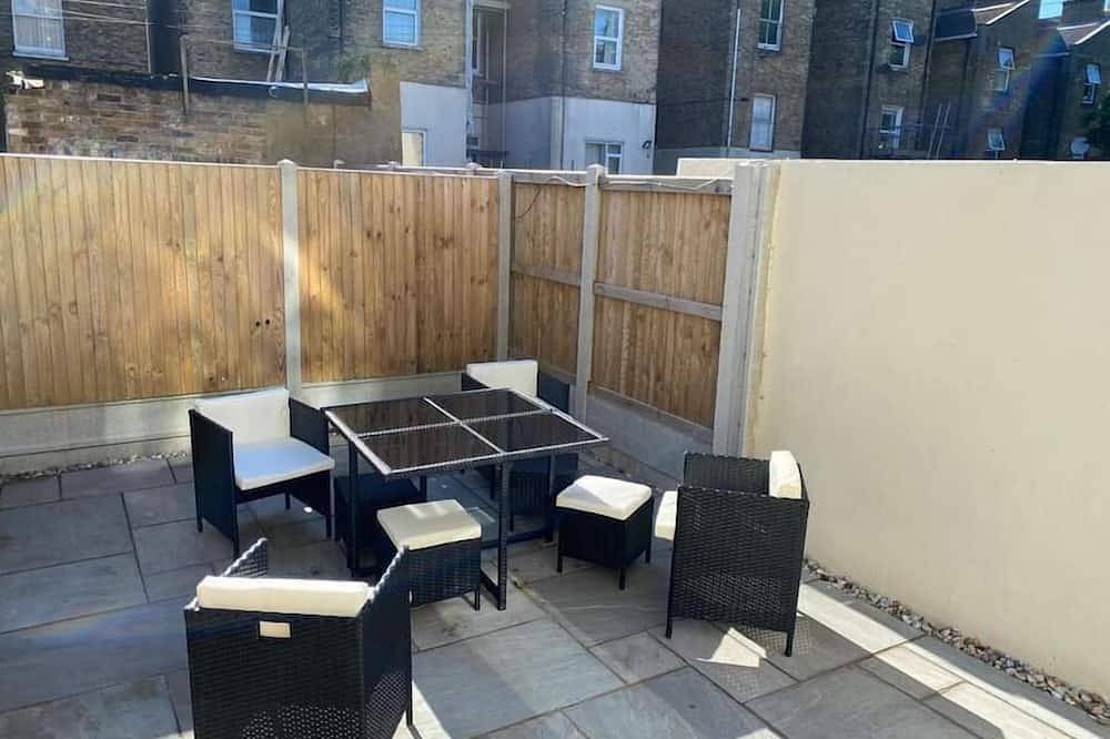 Apartamento entero, Ground Floor Garden Apartment Walpole Bay Margate in Botany Bay, Kent