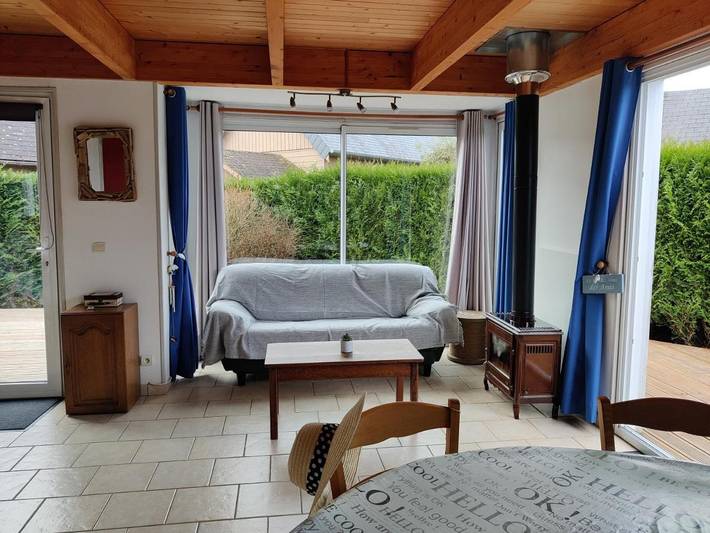Chalet pour 4 personnes, avec piscine et jardin