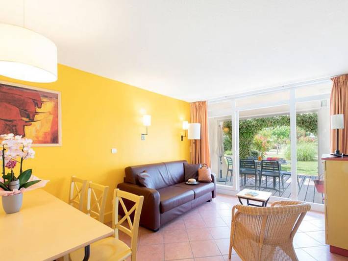 Camping pour 4 personnes, avec balcon et bassin pour enfant, animaux acceptés au Le Grau-du-Roi - 3