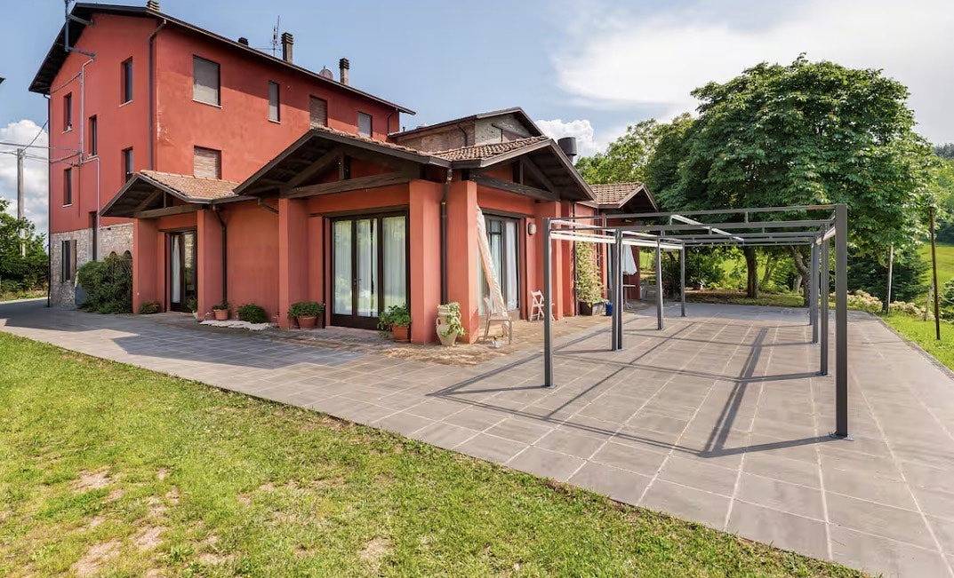 Casa rural entre Parma y las Cinque Terre con piscina in Solignano, Apenino Parmense