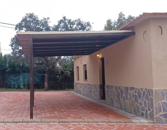Casa rural para 8 personas, con jardín, Se admiten mascotas en Sierra Norte de Sevilla - 2