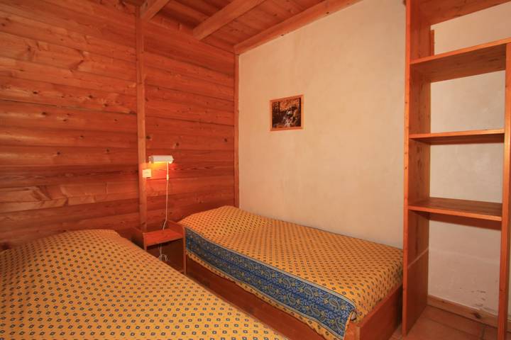 Gîte pour 8 personnes, avec balcon, adapté aux familles à Névache - 3