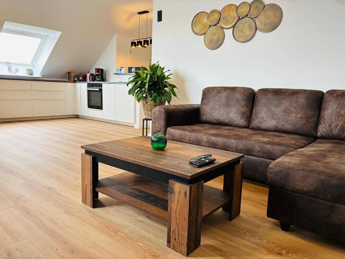 Ganze Wohnung, One-Bedroom Apartment in Kaarst, Rhein-Kreis Neuss