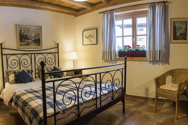 Blockhütte für 6 Personen, mit Terrasse und Garten in Seefeld in Tirol - 4