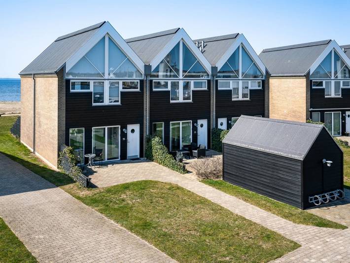 Ferienwohnung für 6 Personen, mit Terrasse und Whirlpool - 1
