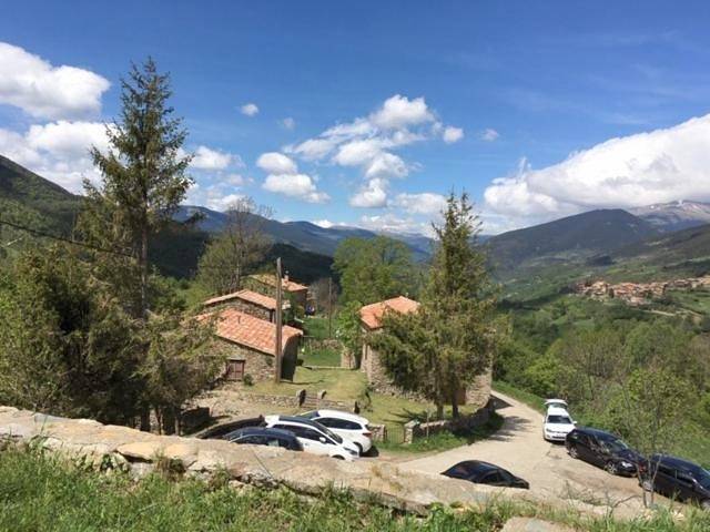 Maison de campagne pour 4 personnes, avec jardin et vue, animaux acceptés à Pardines - 2