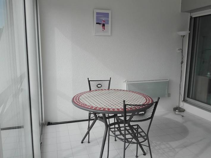 Gîte pour 4 personnes, avec piscine et terrasse dans Etang De L Or - 2