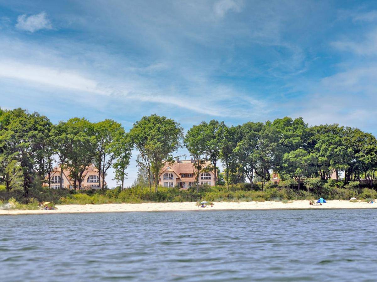 Reethus am Strand - Haushälfte 2 mit Kamin, Sauna in Lobbe, Mönchgut