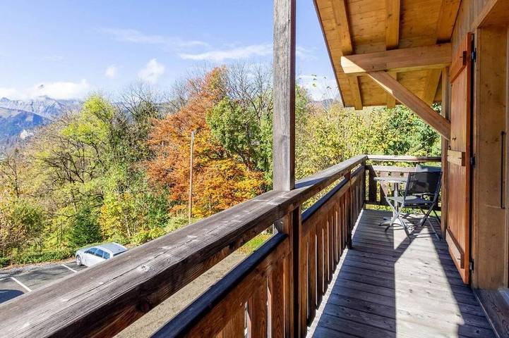 Location de vacances pour 6 personnes, avec jardin à Notre-Dame-de-Bellecombe