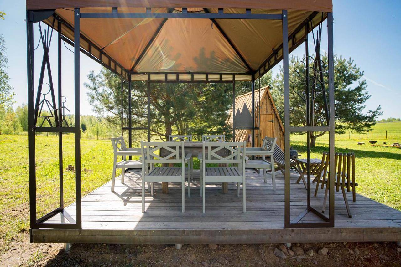 Briedžio sapnas - tipis mėnulis in Litwa